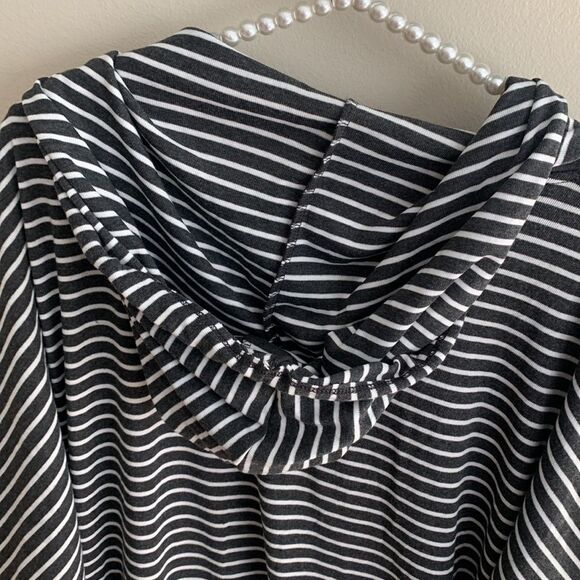 Andree by unit light weight jacket size 2x - Picture 5 of 5